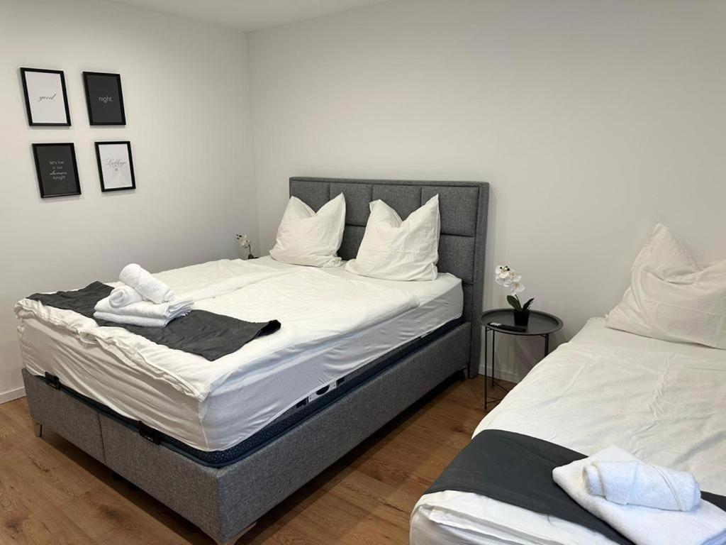 Apartment Wesseling Esterno foto
