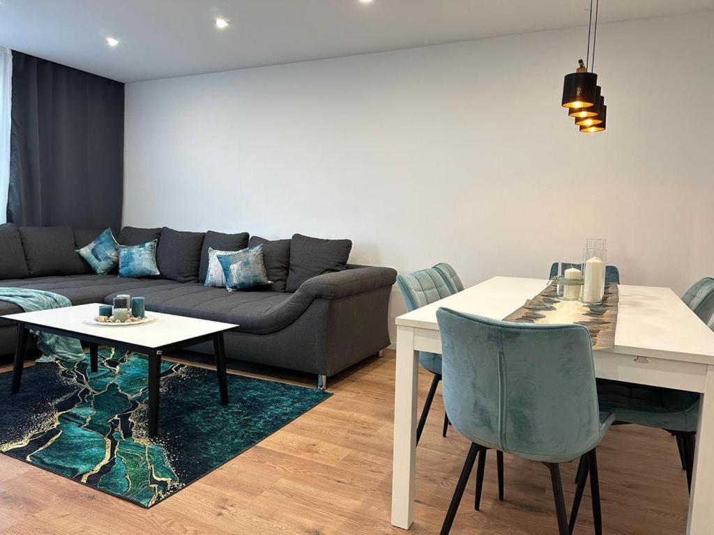 Apartment Wesseling Esterno foto