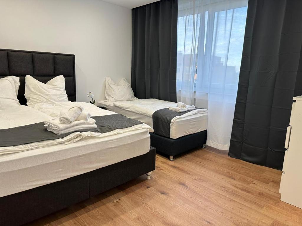Apartment Wesseling Esterno foto